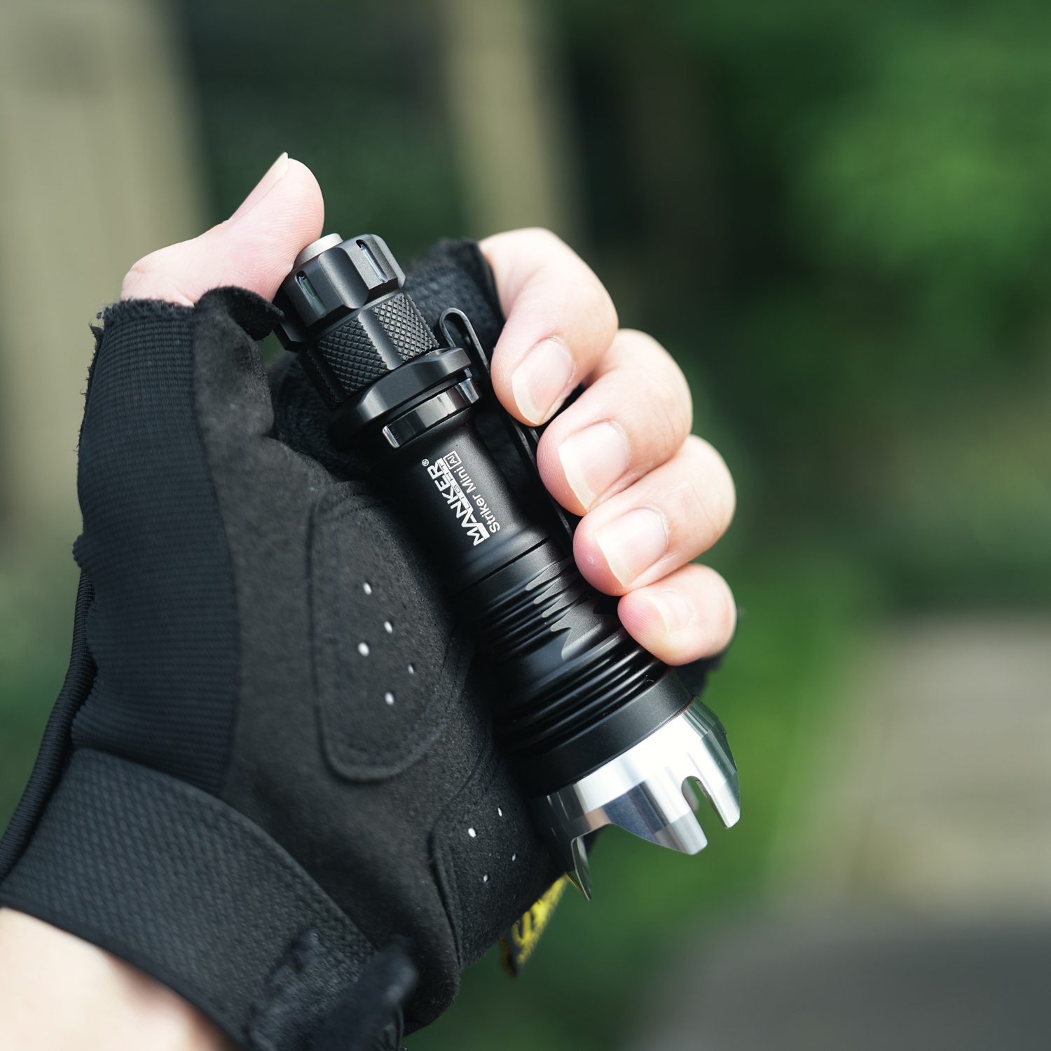 Torcia Tascabile Mankerlight S - Edc Carry Clip recensione e prezzo
